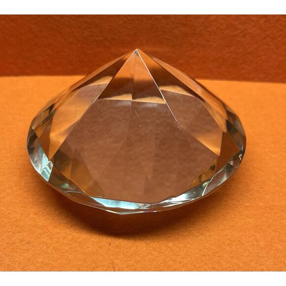 Magnificent Large‎ Diamond Shaped Glass Prism Paperweight - Picture 1 of 9